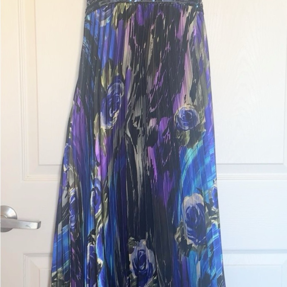 Elegant Floral Pleated Skirt - Black, Blue, Purple